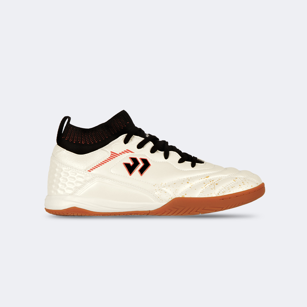 ZAPATILLAS FLARE PRO INDOOR DISEÑADAS PARA CONTROL, AGILIDAD Y PRECISIÓN EN CADA MOVIMIENTO.